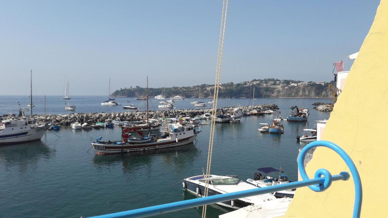 Apartament La Casa Di Titina Procida Zewnętrze zdjęcie
