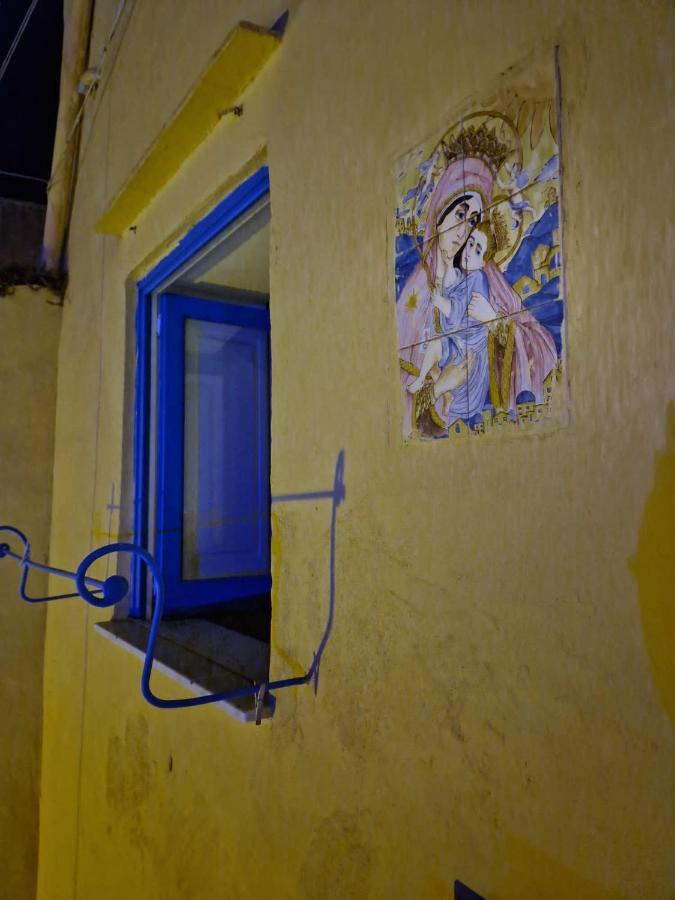 Apartament La Casa Di Titina Procida Zewnętrze zdjęcie
